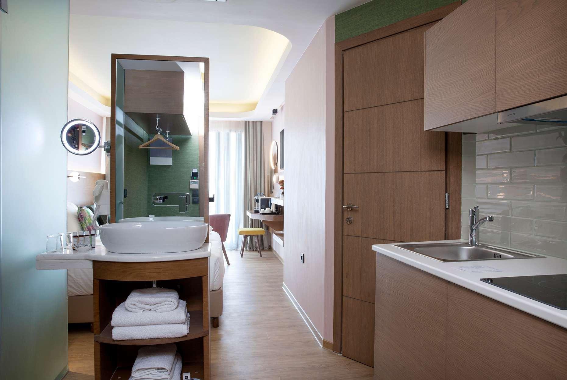Wyndham Athens Residence Экстерьер фото
