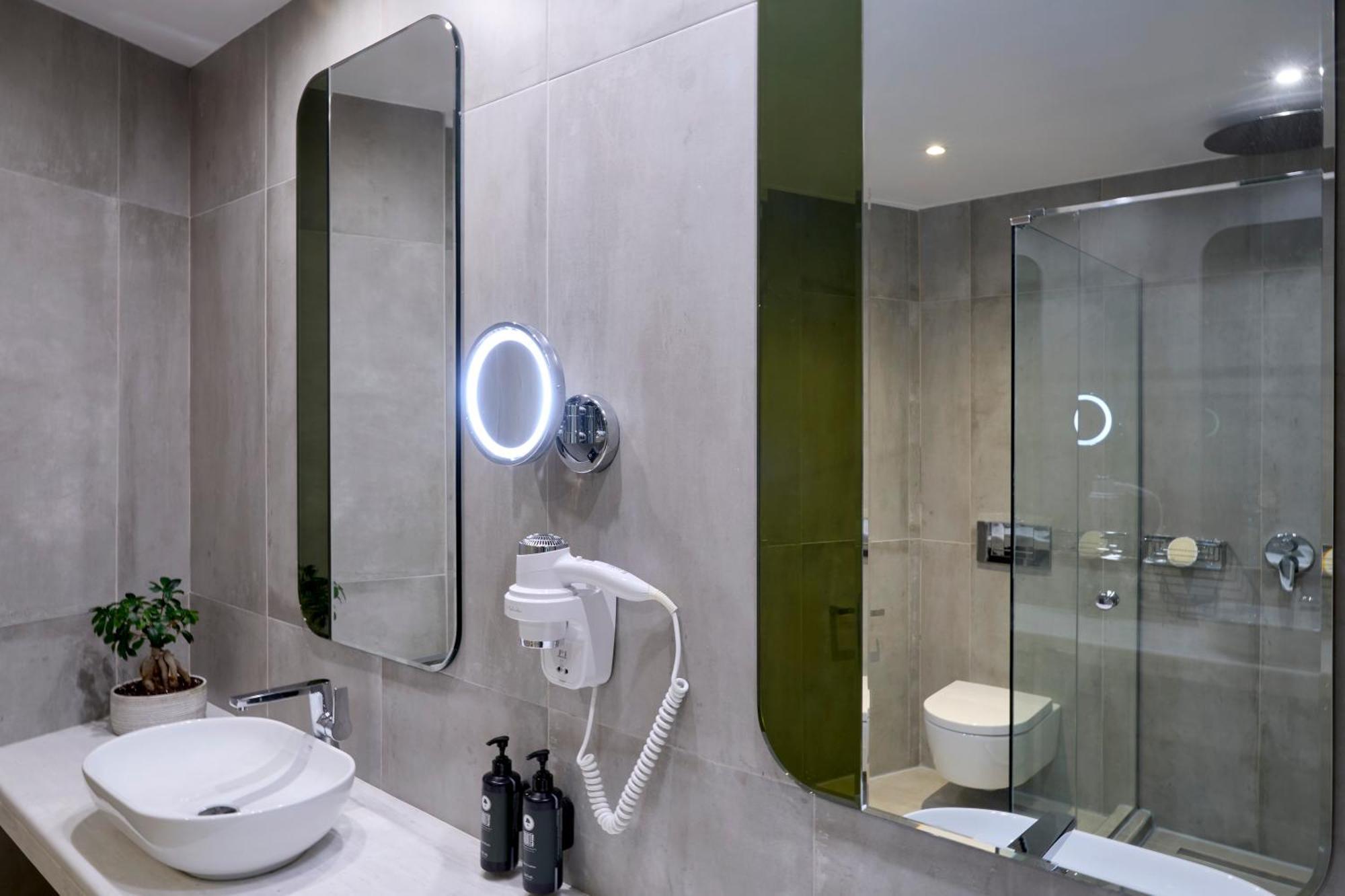 Wyndham Athens Residence Экстерьер фото