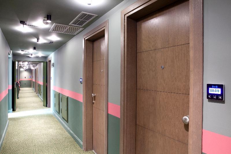 Wyndham Athens Residence Экстерьер фото